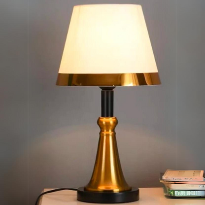 T3068 Table Lamp
