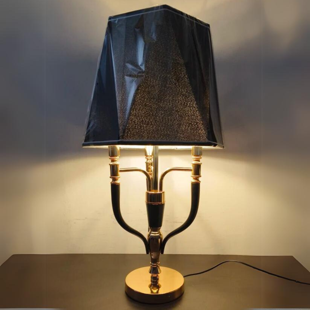 Trident Table lamp