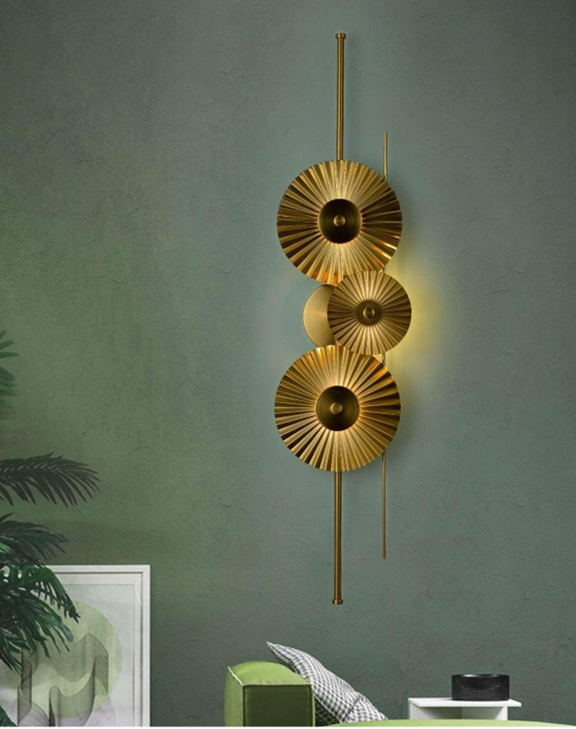 Golden frills Wall Light