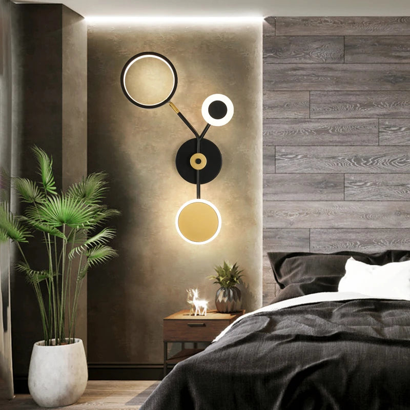 Glam-Style Golden Metal Wall Light - Sparc Lights