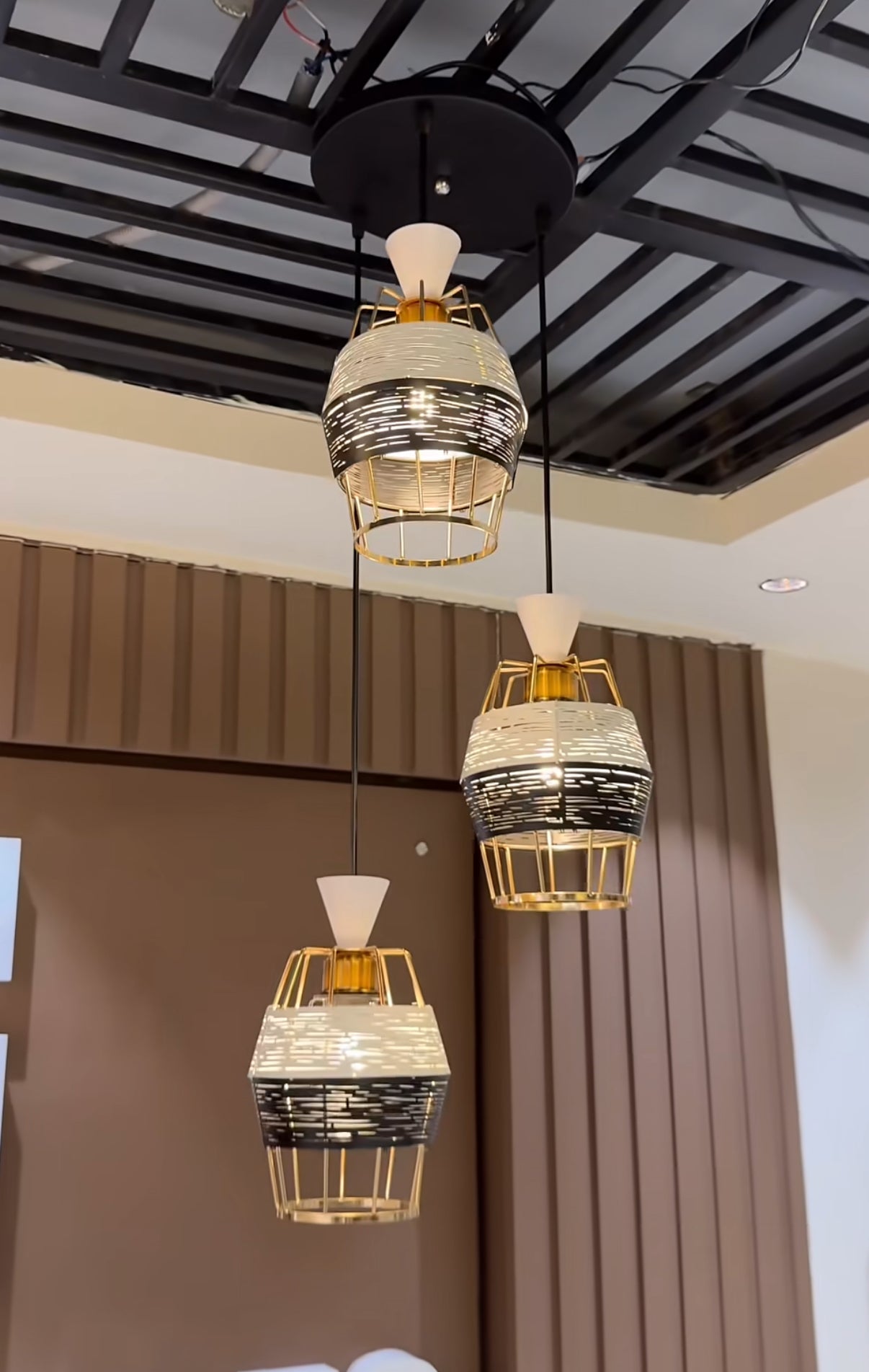 Retro Gold Metallic Hanging