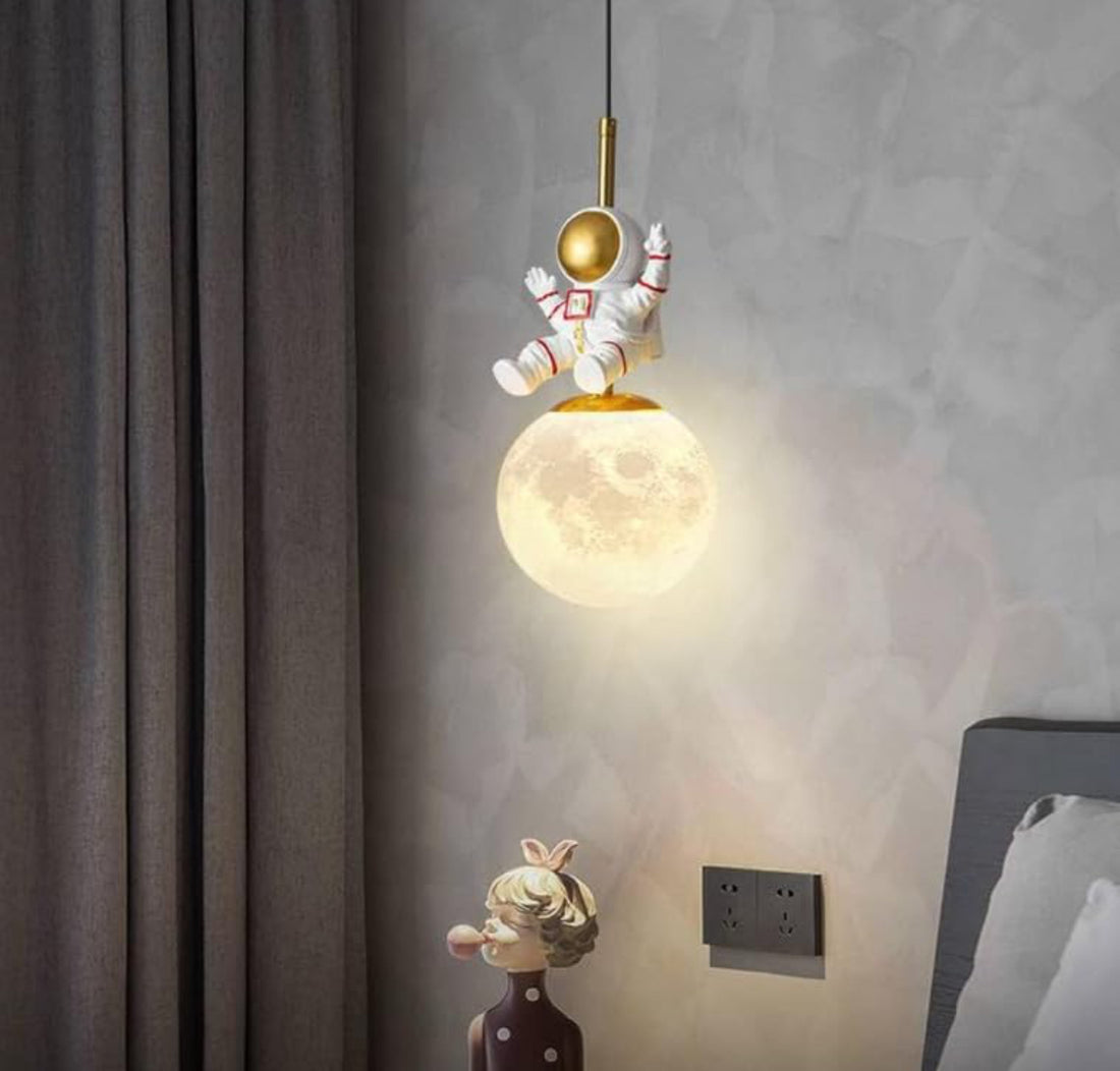 Modern  Astronaut Pendant Lamp