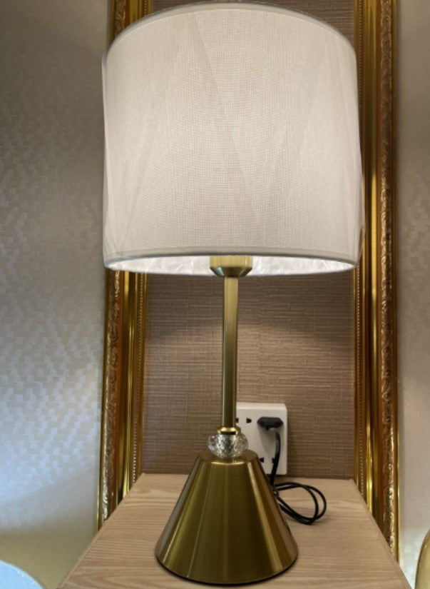 T3152 Table Lamp - Sparc Lights