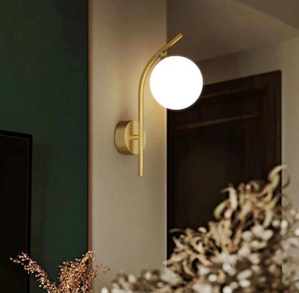 Elegant & Modern White Wall Light - Sparc Lights