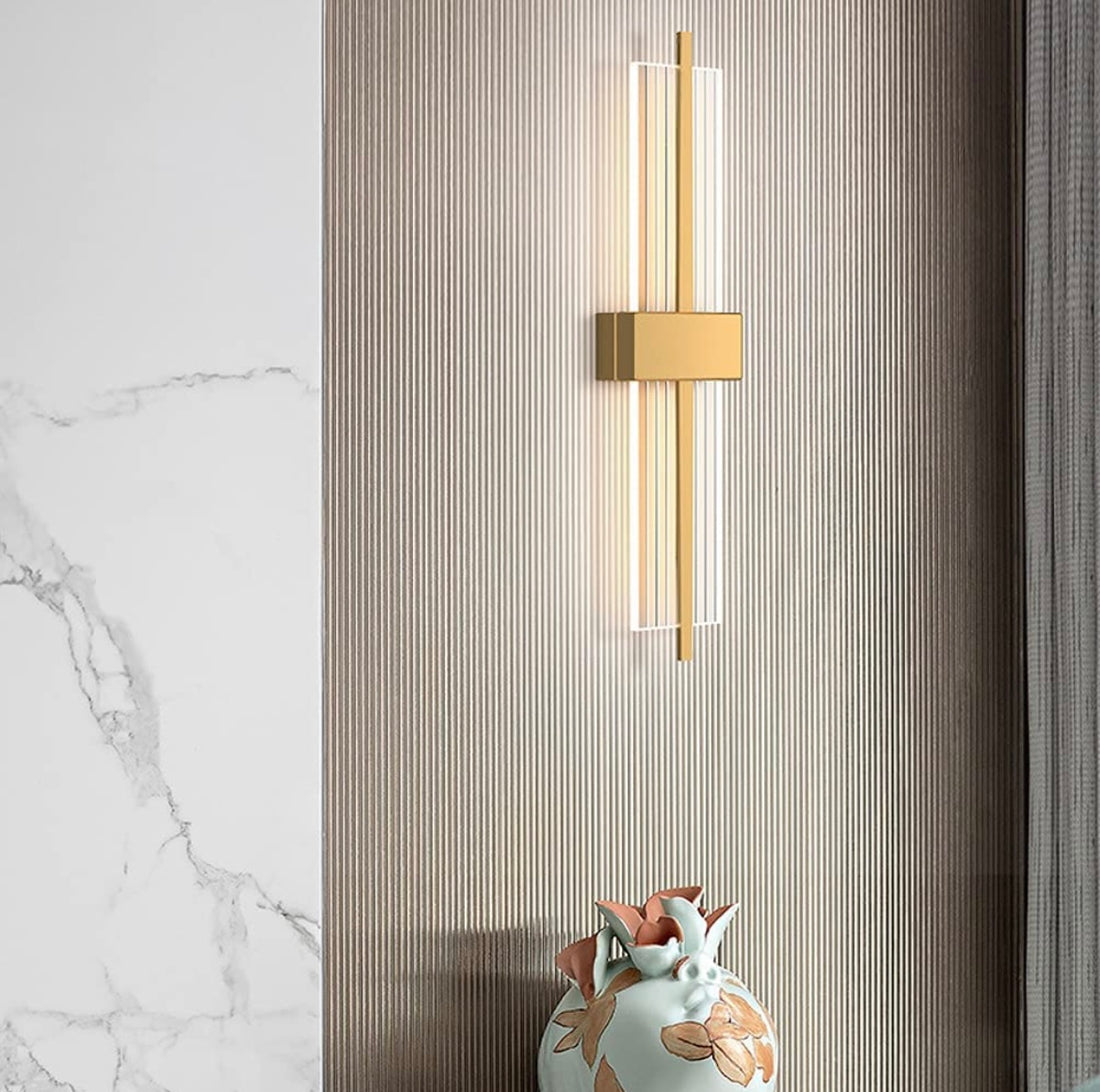 Contemporary-Style Vertical Wall Light - Sparc Lights