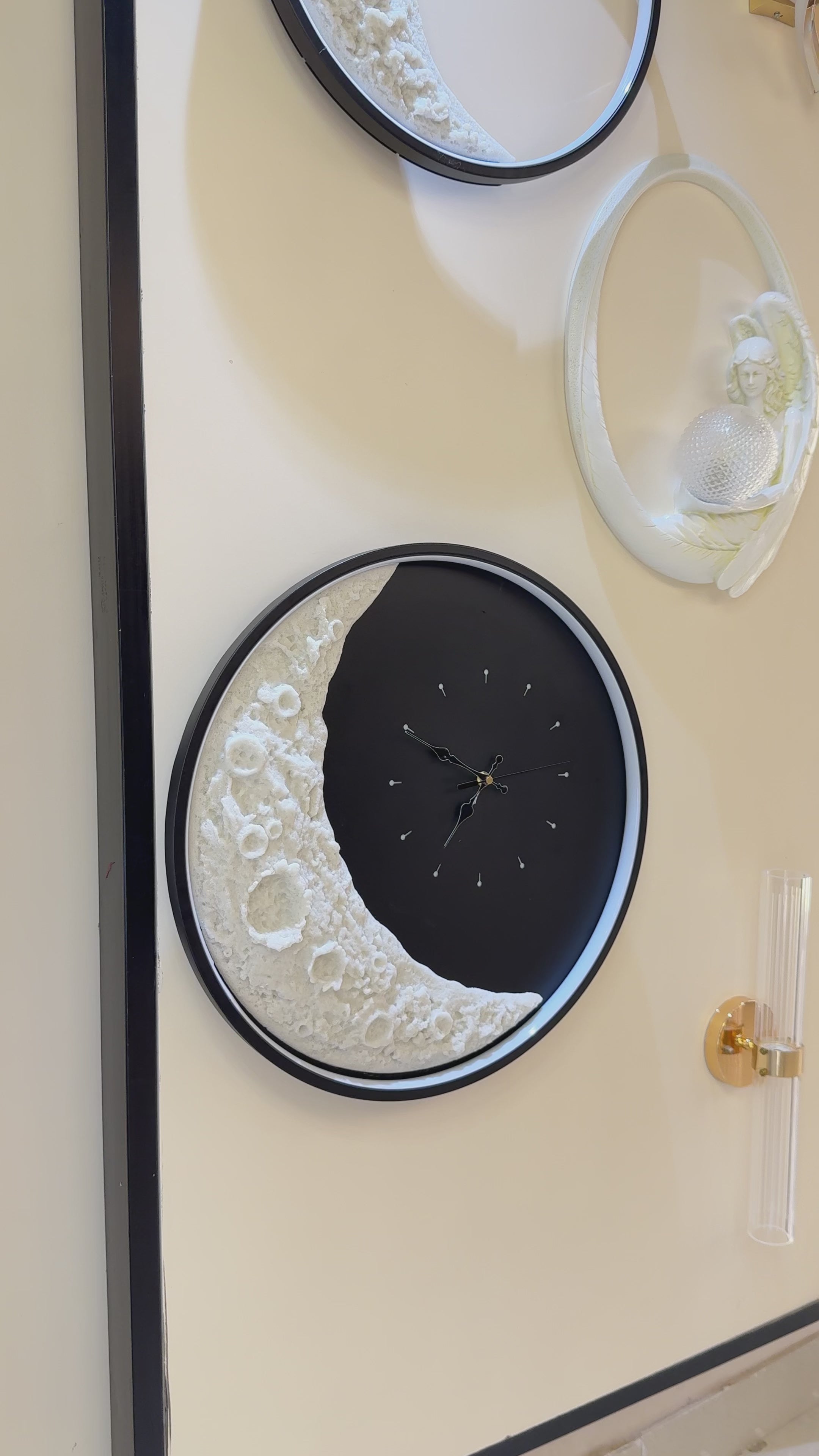 Moon LED Wall Light with Clock – 3 Color Changing Design