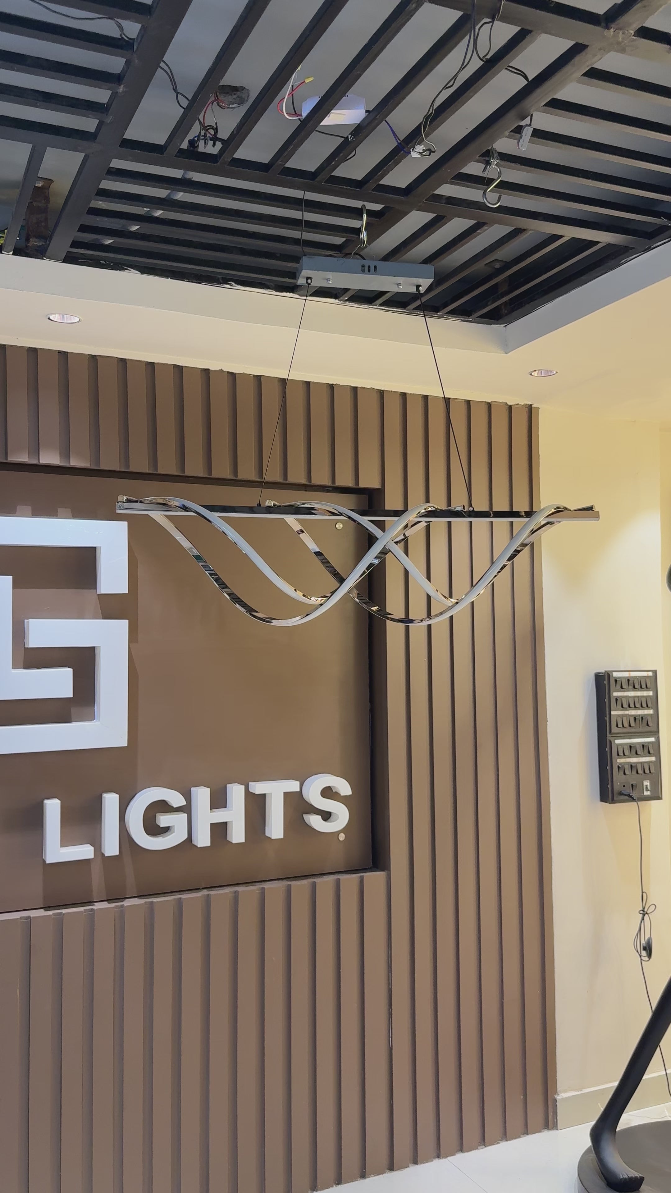 Modern Chronicle Twisted LED Pendant Chandelier Light